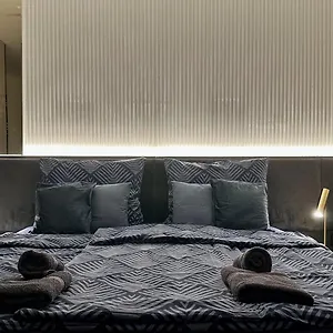 Sunhill 5* Castle District Apartment