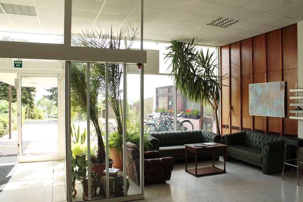Mathias Hostel Budapeşte 0*,